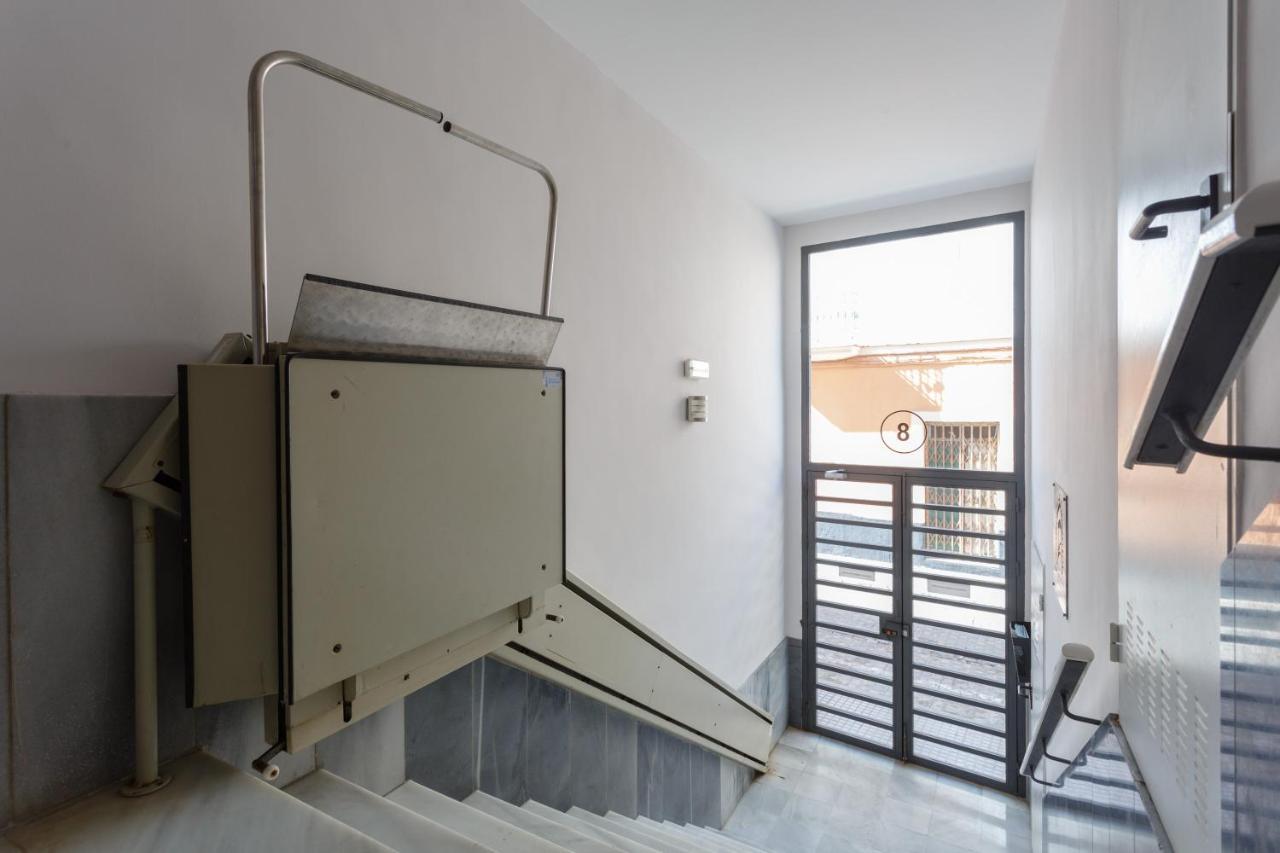 Puerta San Felix Free Parking By Cadiz4Rentals מראה חיצוני תמונה